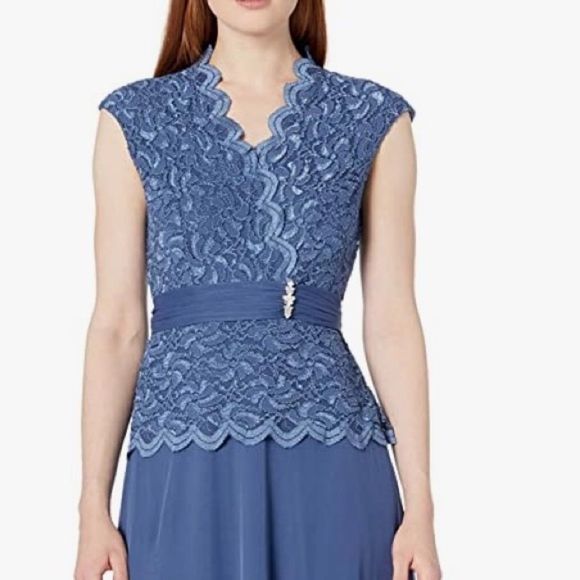 Onyx Nite Blue Lace Gown Size 12 NWT - Picture 3 of 8